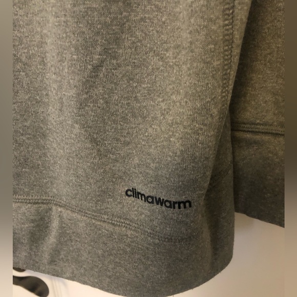 Men's light weight Adidas two tone grey kanga hoodie, with black trims, medium - Picture 5 of 6